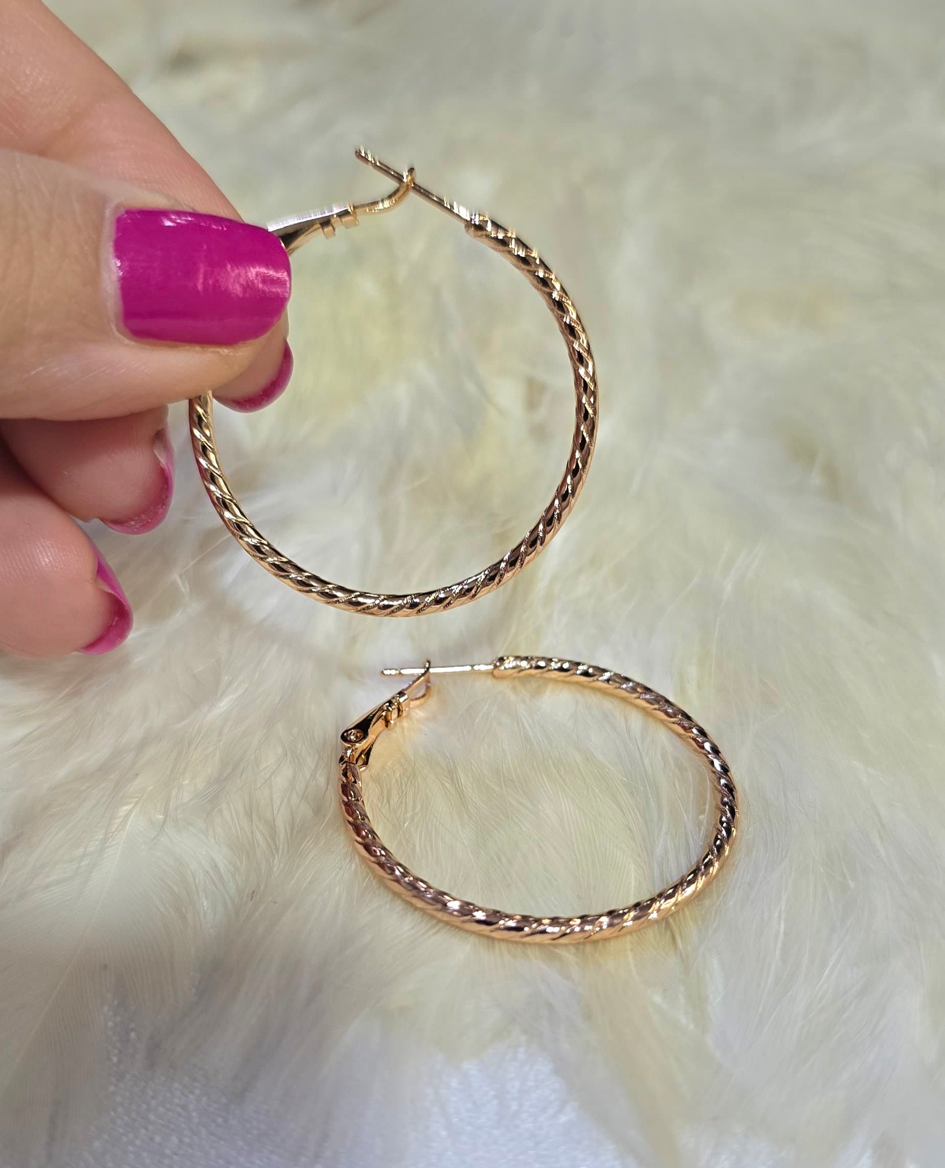 گوشواره حلقه ای درشت ژوپینگ کد 2071