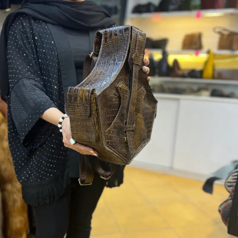 کیف کوله تمام چرم کد 65 — تصویر ۴