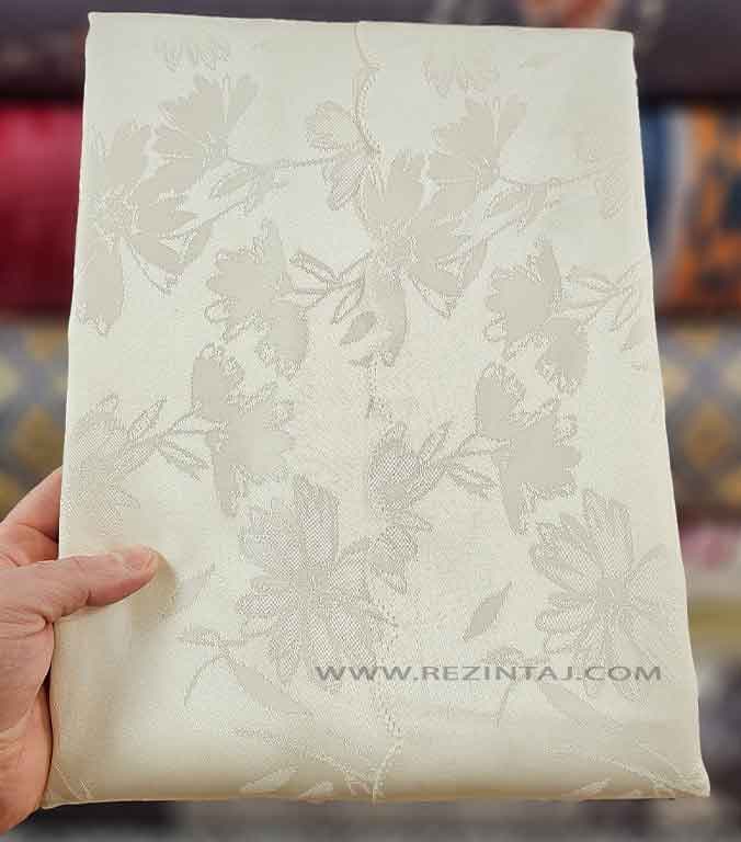رومیزی ژاگارد رزین تاژ 8نفره مستطیل 250*150 طرح کلارا
