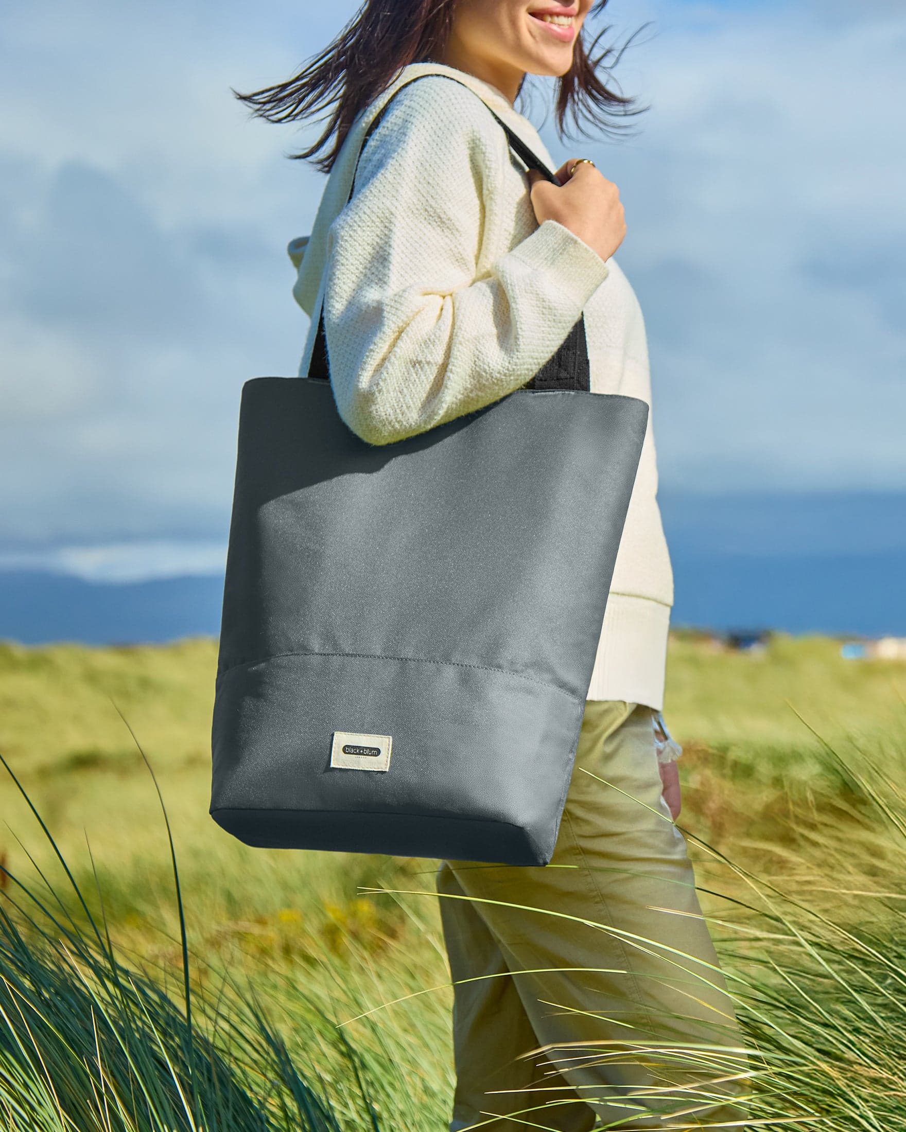 کیف توت عایقدار | Insulated Tote Bag 16L – Moss — تصویر ۲