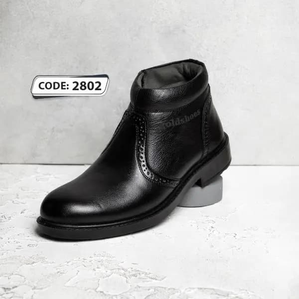نیم بوت مشکی پاشنه دار بغل زیپ goldshoes( کد 2802) — تصویر ۴