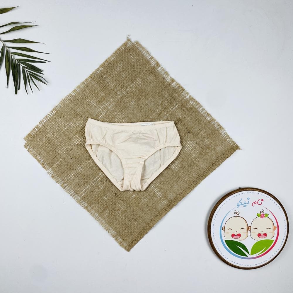 شورت دخترانه طرح ساده کرمی رنگ – 6 تا 8 سال