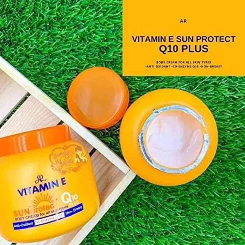 کرم مرطوب کننده و ضد آفتاب AR حاوی آنزیم Q10 + آنتی اکسیدان 200 گرم — تصویر ۵