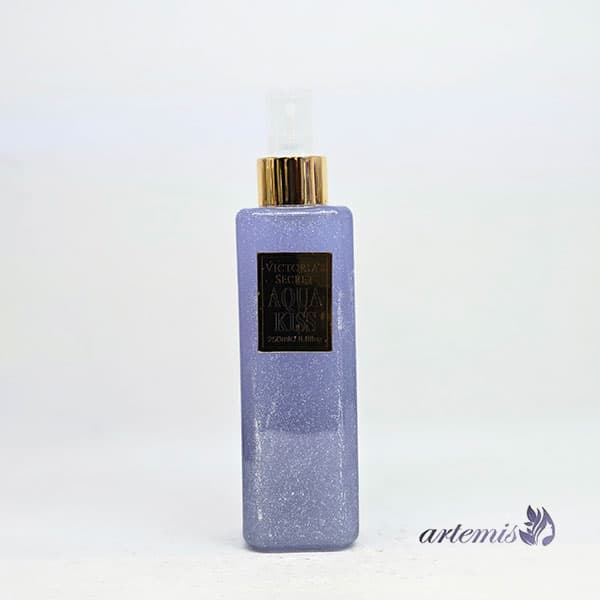 بادی اسپلش ویکتوریا سکرت (Victoria’s Secret) اصلی مدل Aqua Kiss حجم 250 میلیلیتراورجینال