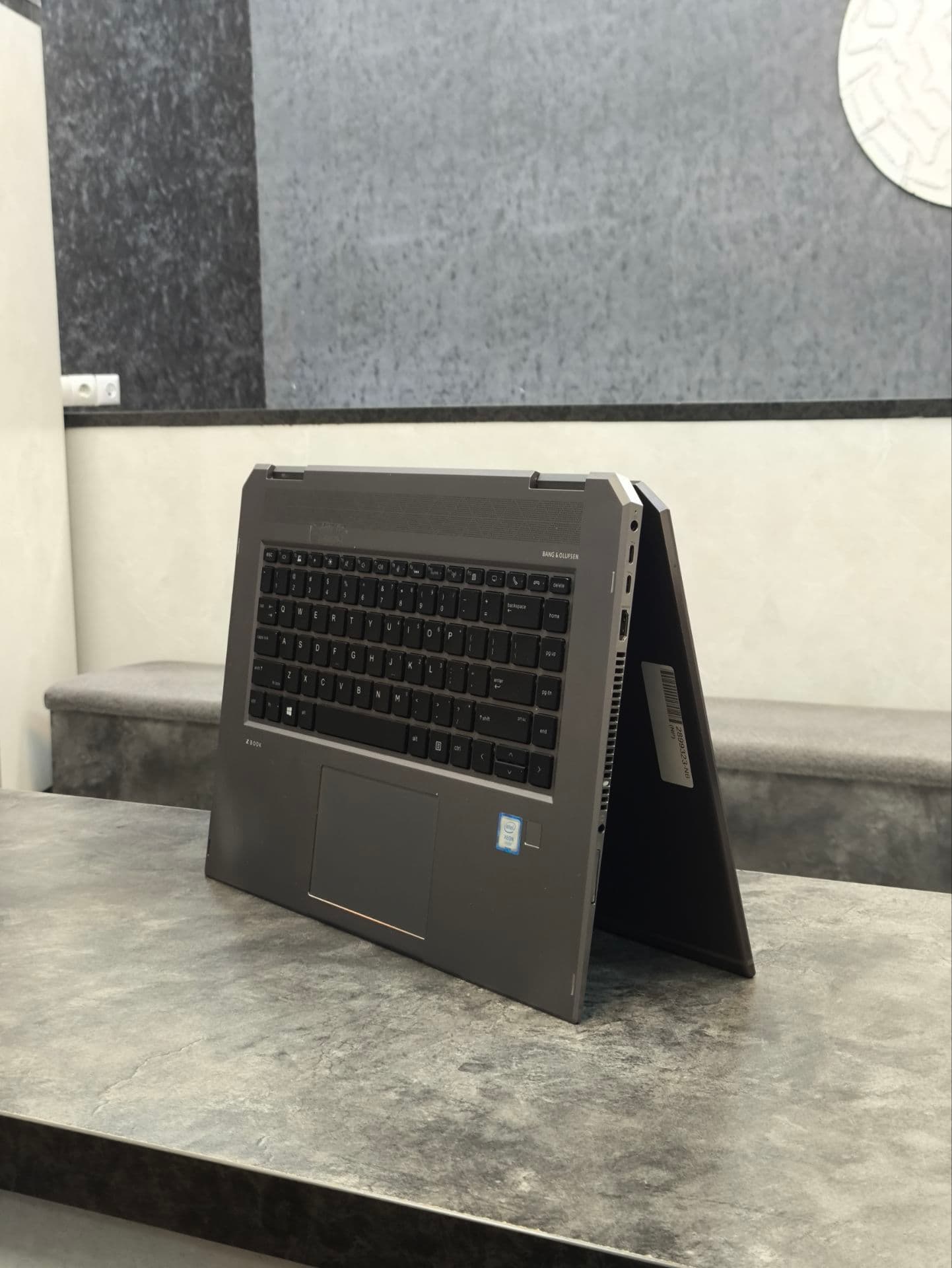 اچ پی زدبوک – HP ZBOOK STUDIO 15G5 X360 XEON 16GB 512GB 4GB — تصویر ۹