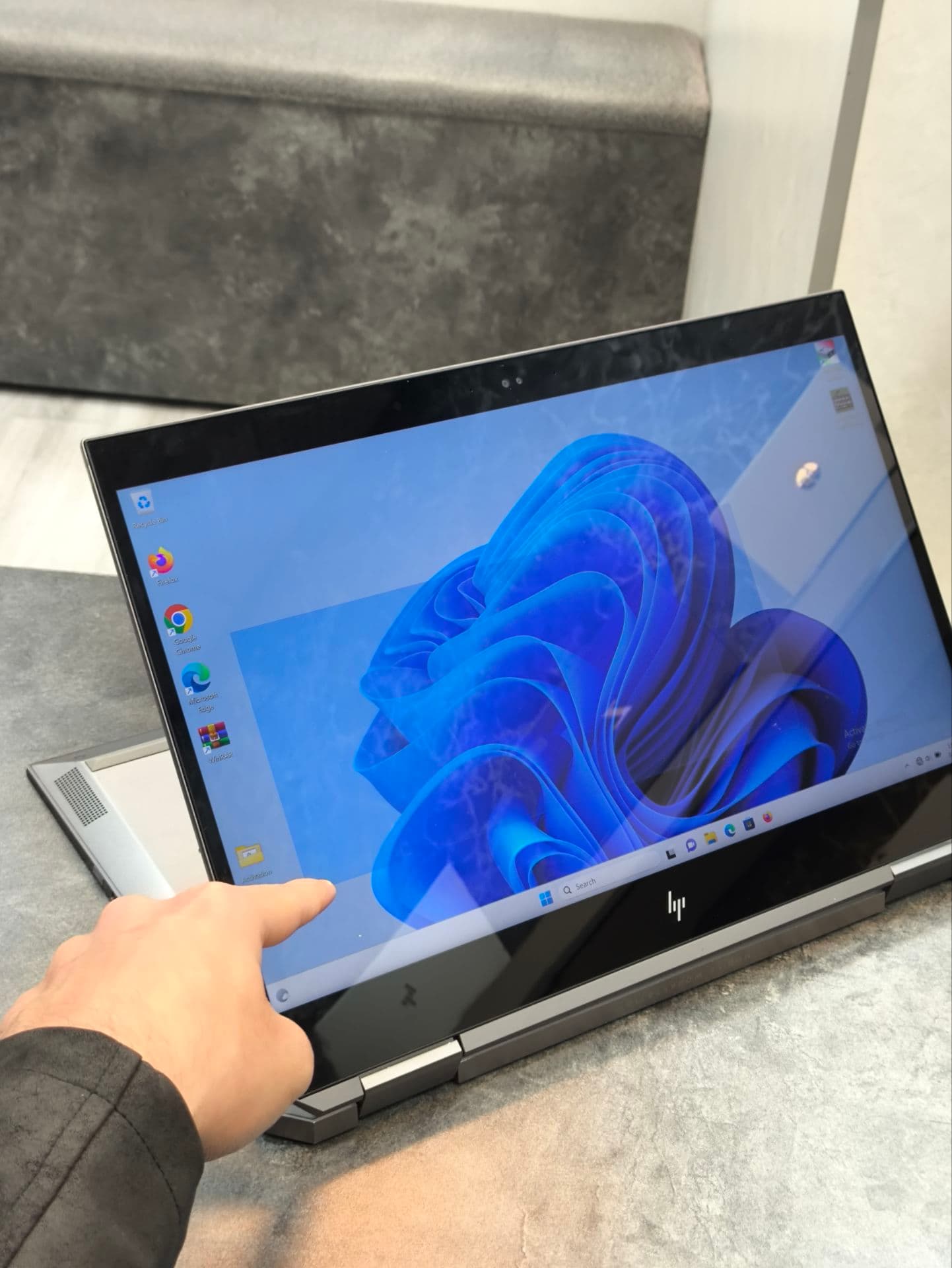 اچ پی زدبوک – HP ZBOOK STUDIO 15G5 X360 XEON 16GB 512GB 4GB — تصویر ۸