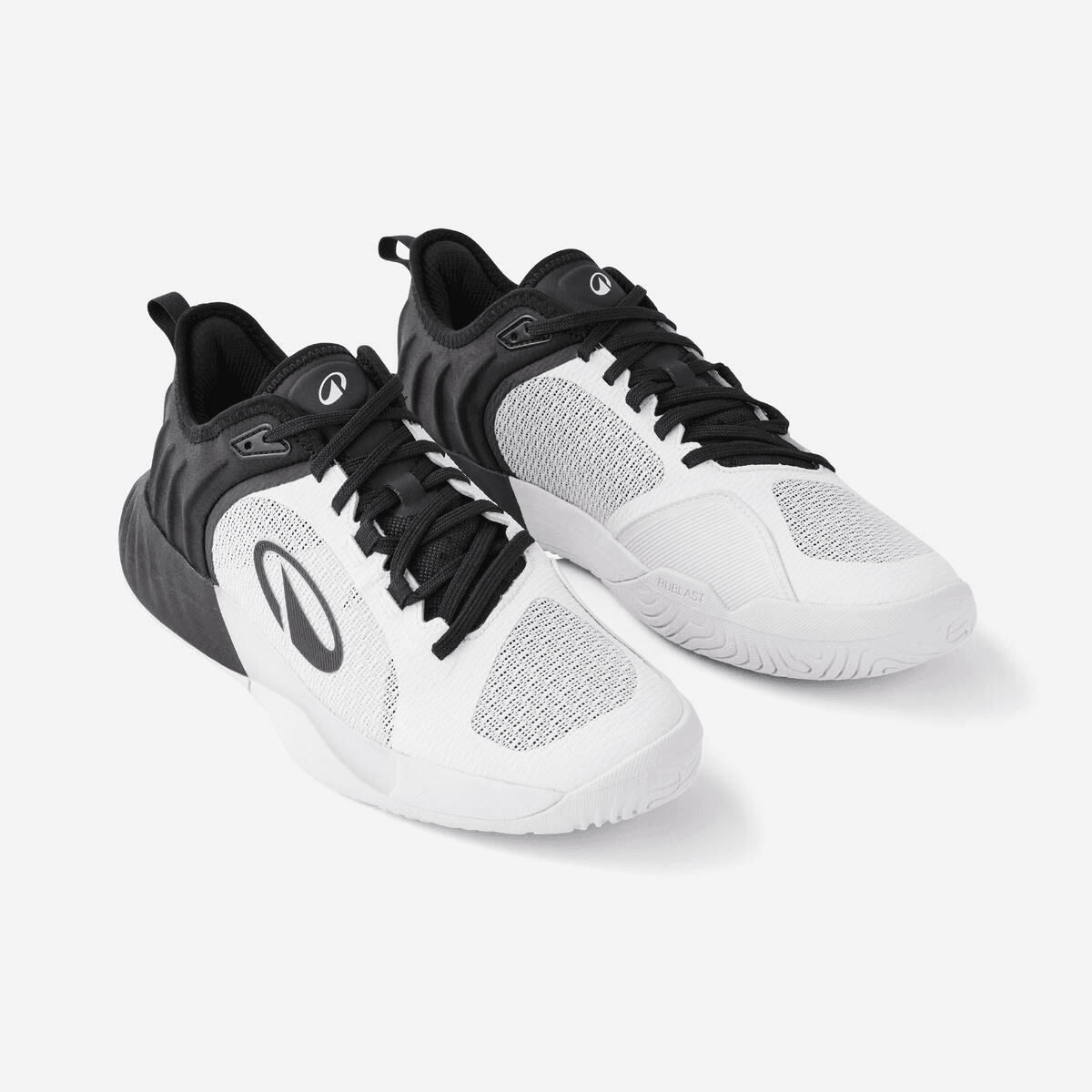 کفش تنیس مردانه دکتلون کویکما – Decathlon Men’s Tennis Shoes Unrupt Team – سفید — تصویر ۶