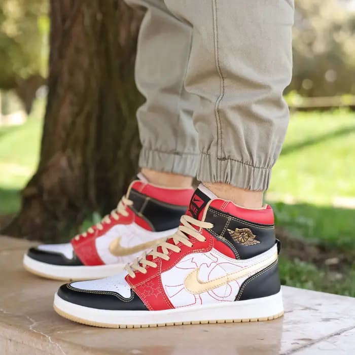 کتونی مردانه نایک ایر جردن 1 مشکی قرمز Air Jordan — تصویر ۴