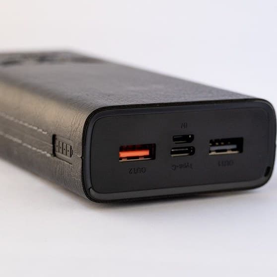 پاوربانک EPIMAX مدل EP33 ظرفیت 10400 میلی آمپر — تصویر ۶