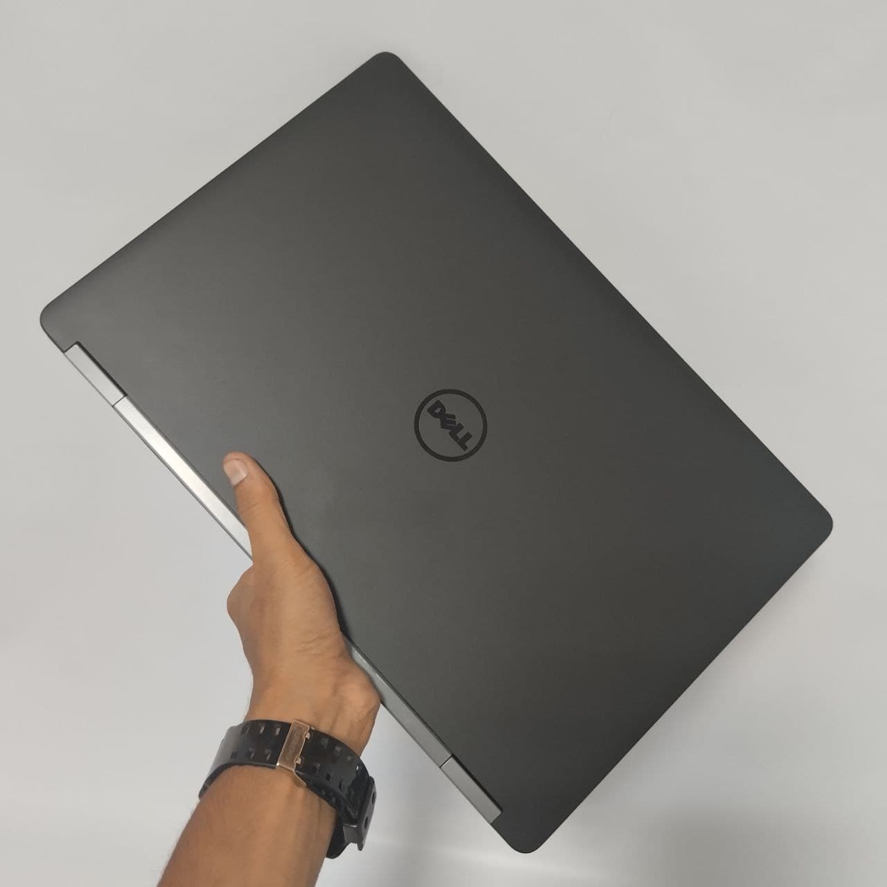 لپ تاپ DELL Latitide 5570 با پردازنده Core i7 گرافیک 2G — تصویر ۹
