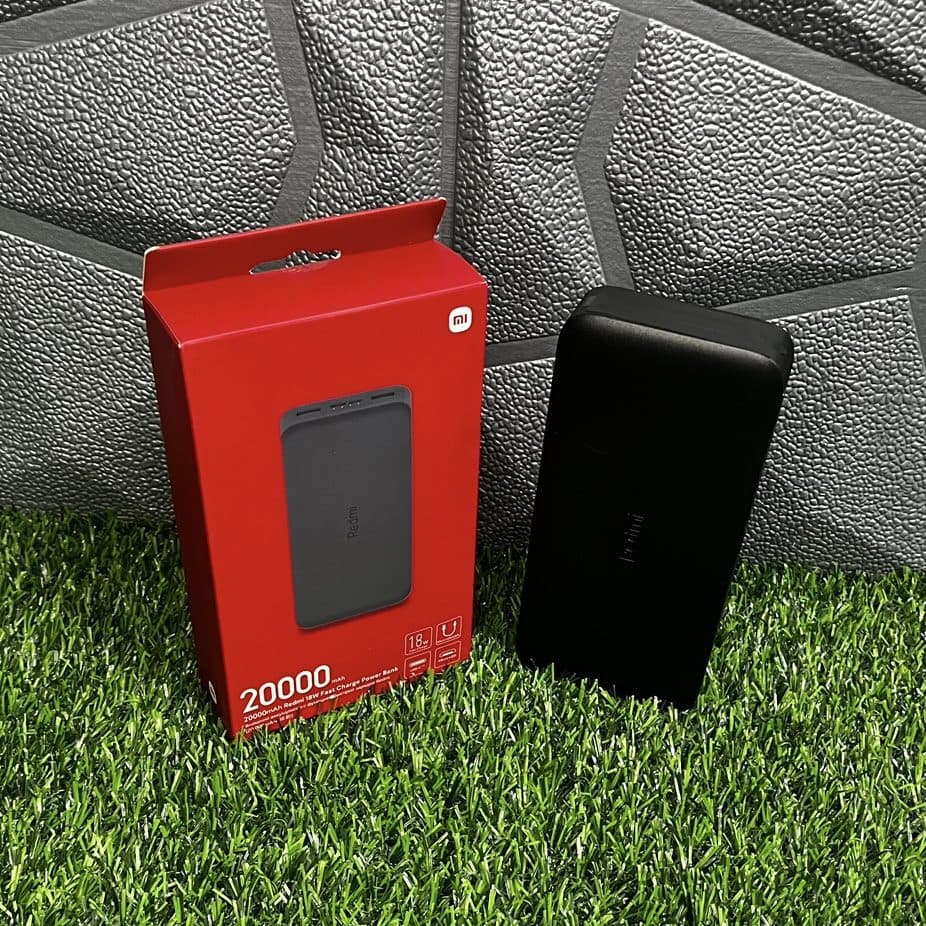 پاوربانک شیائومی Redmi ظرفیت 20000 میلی آمپر ساعت بهمراه کابل شارژ Type-C — تصویر ۳