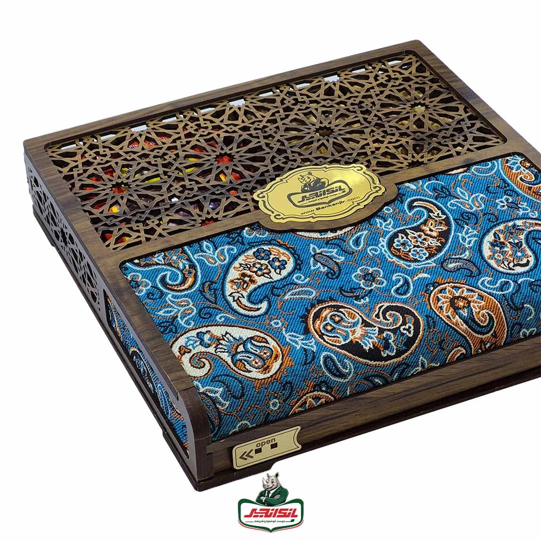پک هدیه سوغات استهبان – جعبه چوبی نیم ترمه