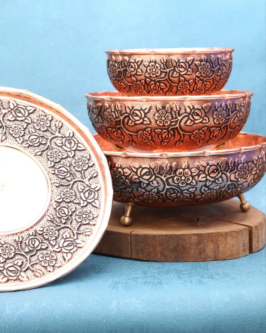 میوه خوری مسی سه پایه نقشینه — تصویر ۳