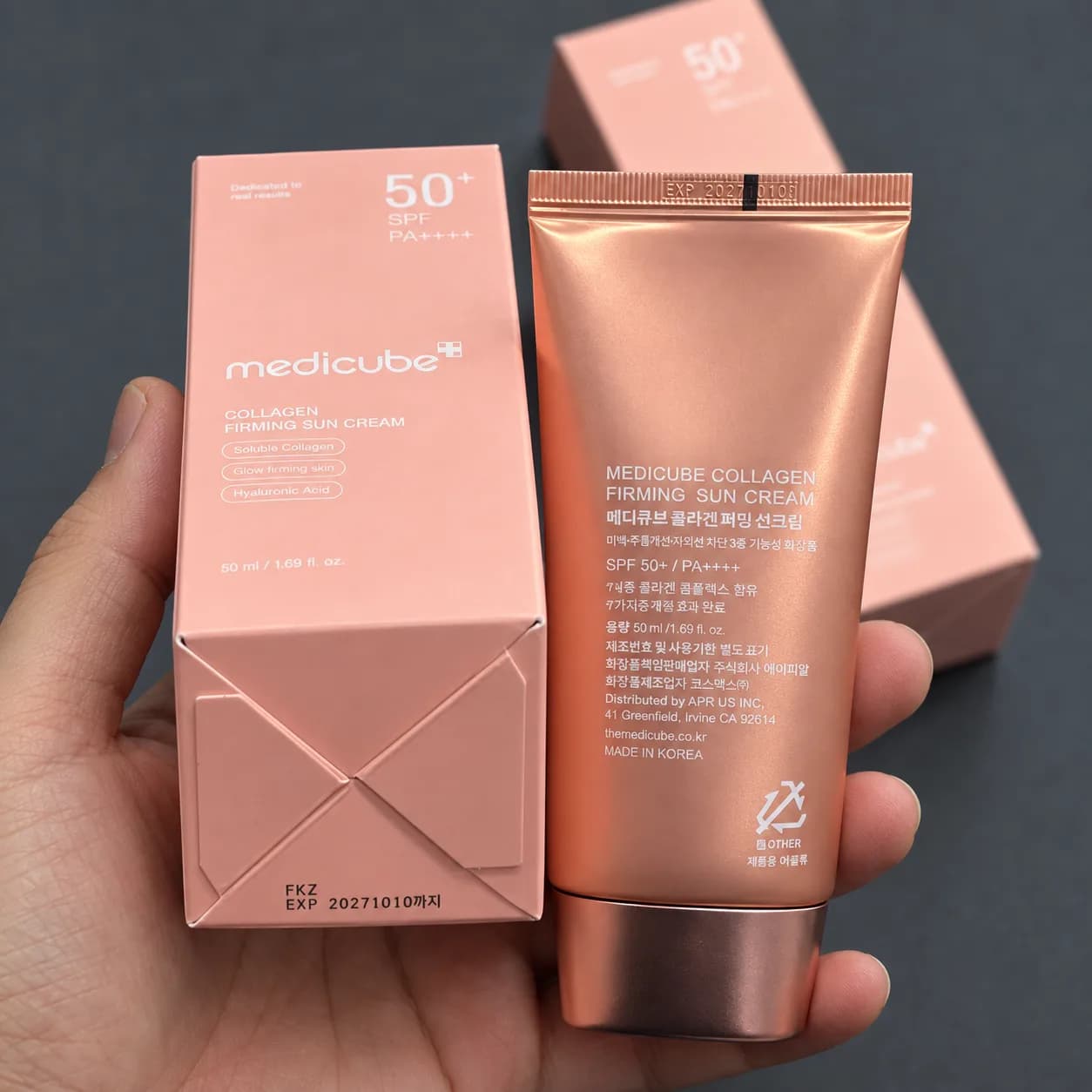 کرم ضد آفتاب کلاژن سه گانه مدی کیوب Medicube SPF50+ حجم 50 میلی لیتر — تصویر ۴