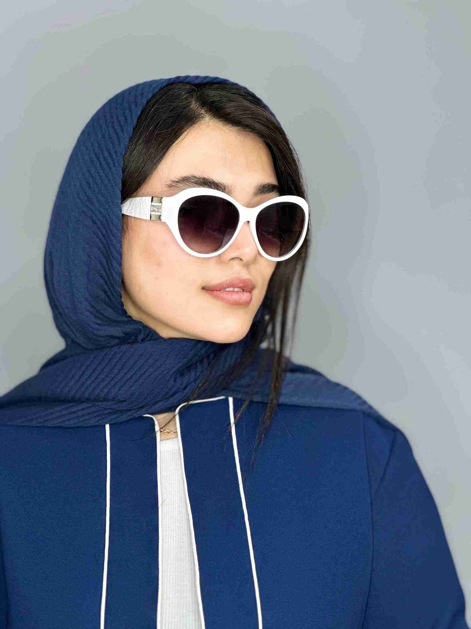 عینک افتابی اورجینال Dior دیور گربه ای زنانه سفید یووی ۴۰۰ — تصویر ۴