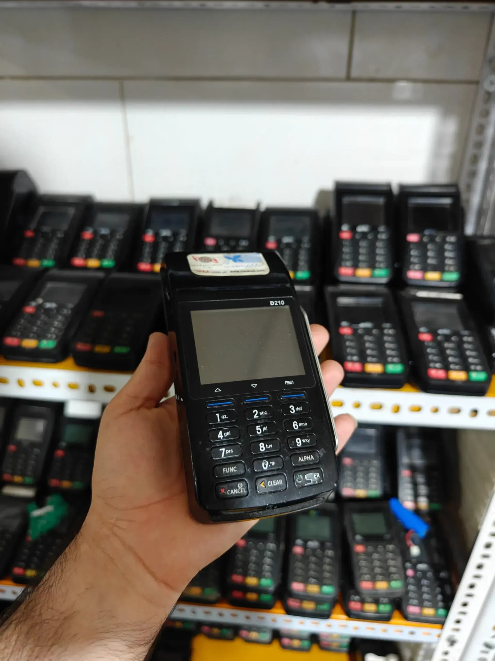 کارتخوان سیار PAX D210 – ارتقا یافته به 4G (استوک)