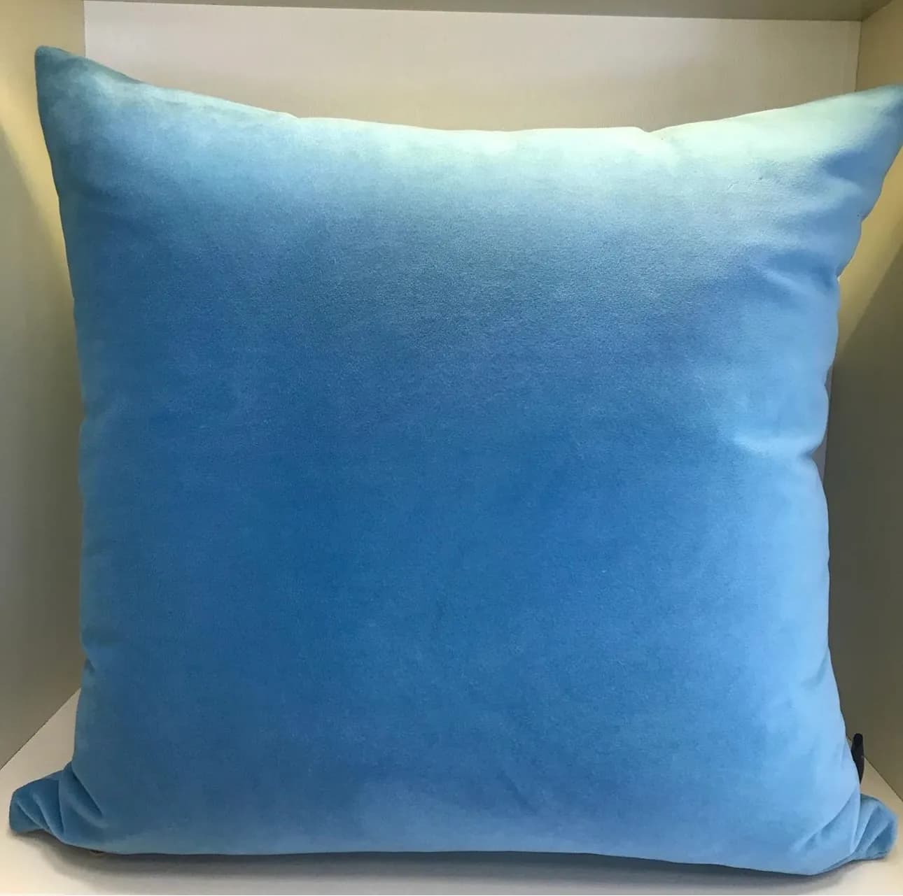 کوسن مخمل 50-50 آبی روشن دریایی — تصویر ۲