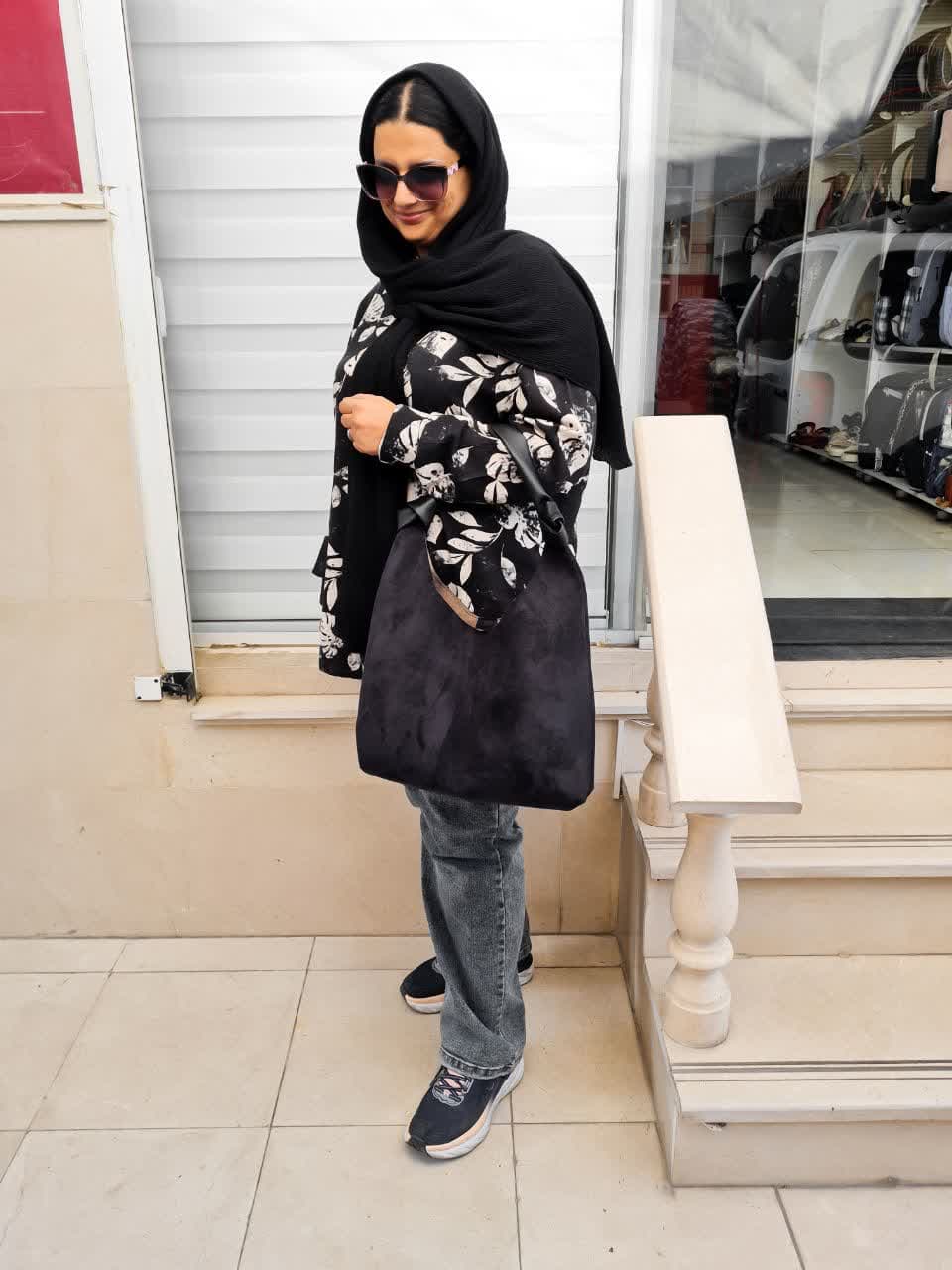 کیف دوشی آریوان — تصویر ۲