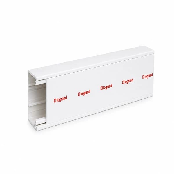 ترانک دیواری لگراند (Legrand) مدل 105×50 با درب نرم