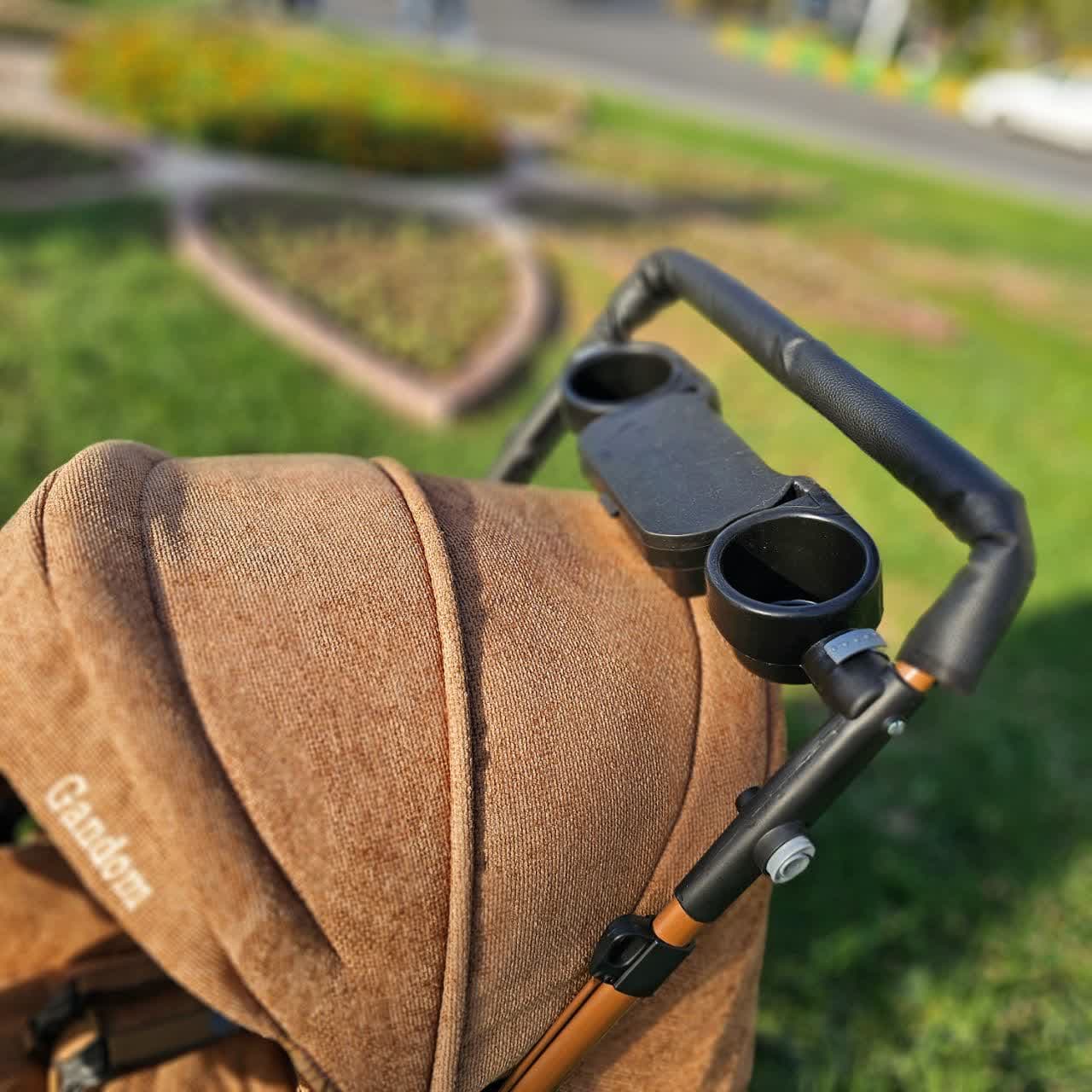 سرویس کالسکه مخمل Marco شکلاتی خرس با اسکلت بنیتا دلیجان — تصویر ۶
