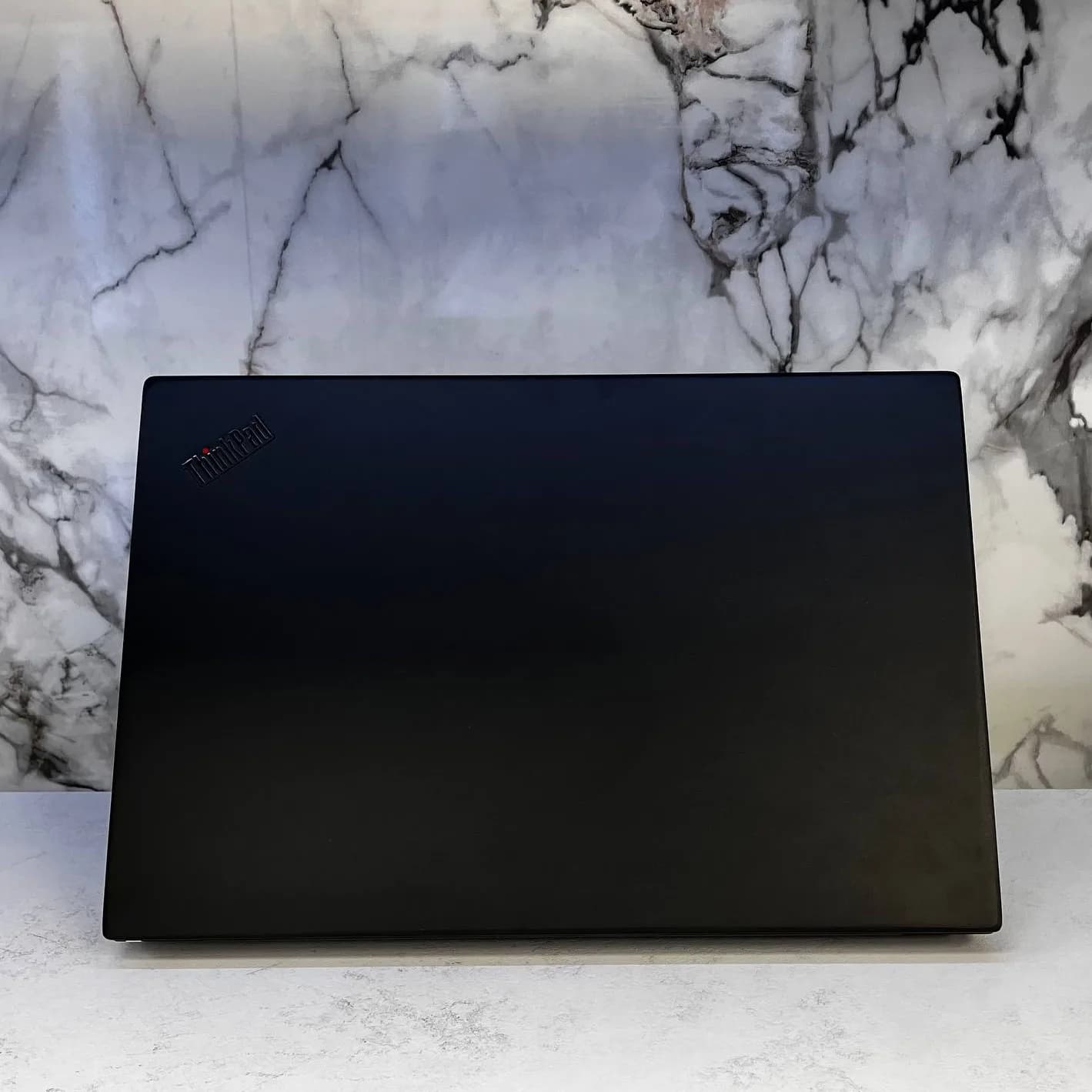 لپ تاپ استوک Lenovo P1 GEN 2 | 15.6″ FHD | Core I7-9850H | 16GB RAM | 512GB SSD | 4GB T2000 — تصویر ۳