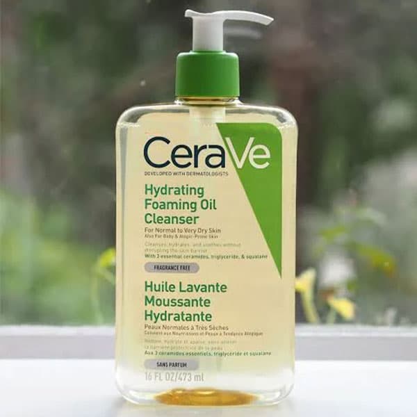 ژل شوینده روغنی پوست خیلی خشک سراوی Cerave Hydrating Foaming Oil Cleanser — تصویر ۵