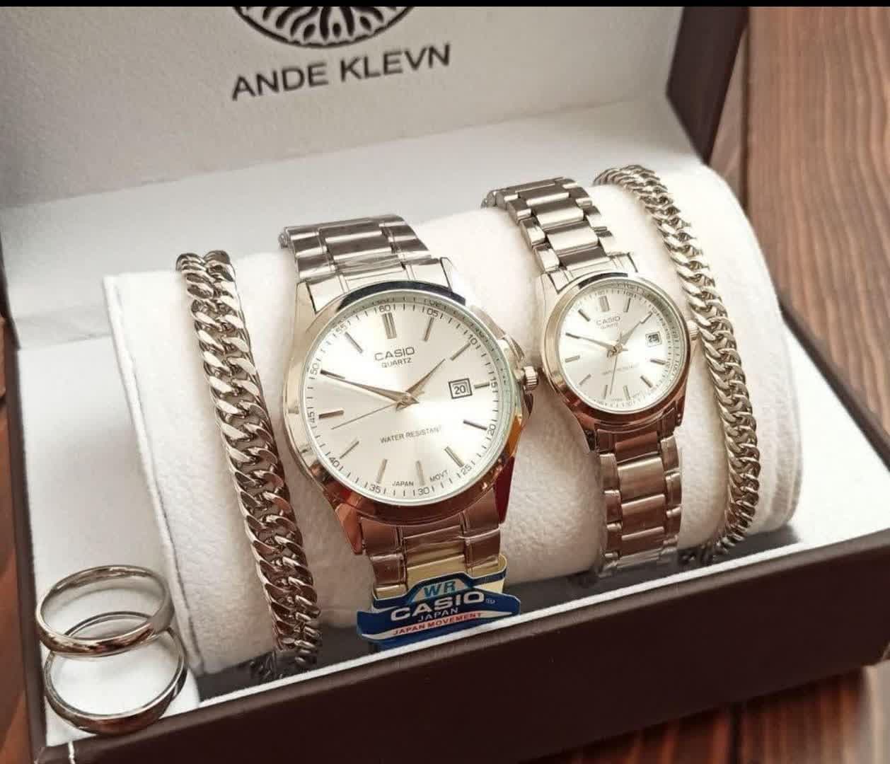 ساعت ست زنانه و مردانه کاسیو همراه دستبند کارتیر و حلقه(رنگ سفید) کد 0841 — تصویر ۲
