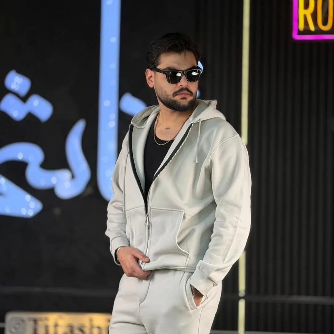 ست اسپرت سویشرت هودی و شلوار مردانه — تصویر ۳