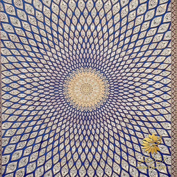 فرش 1500 شانه طرح شمسه ابریشمی زمینه سرمه ای — تصویر ۲