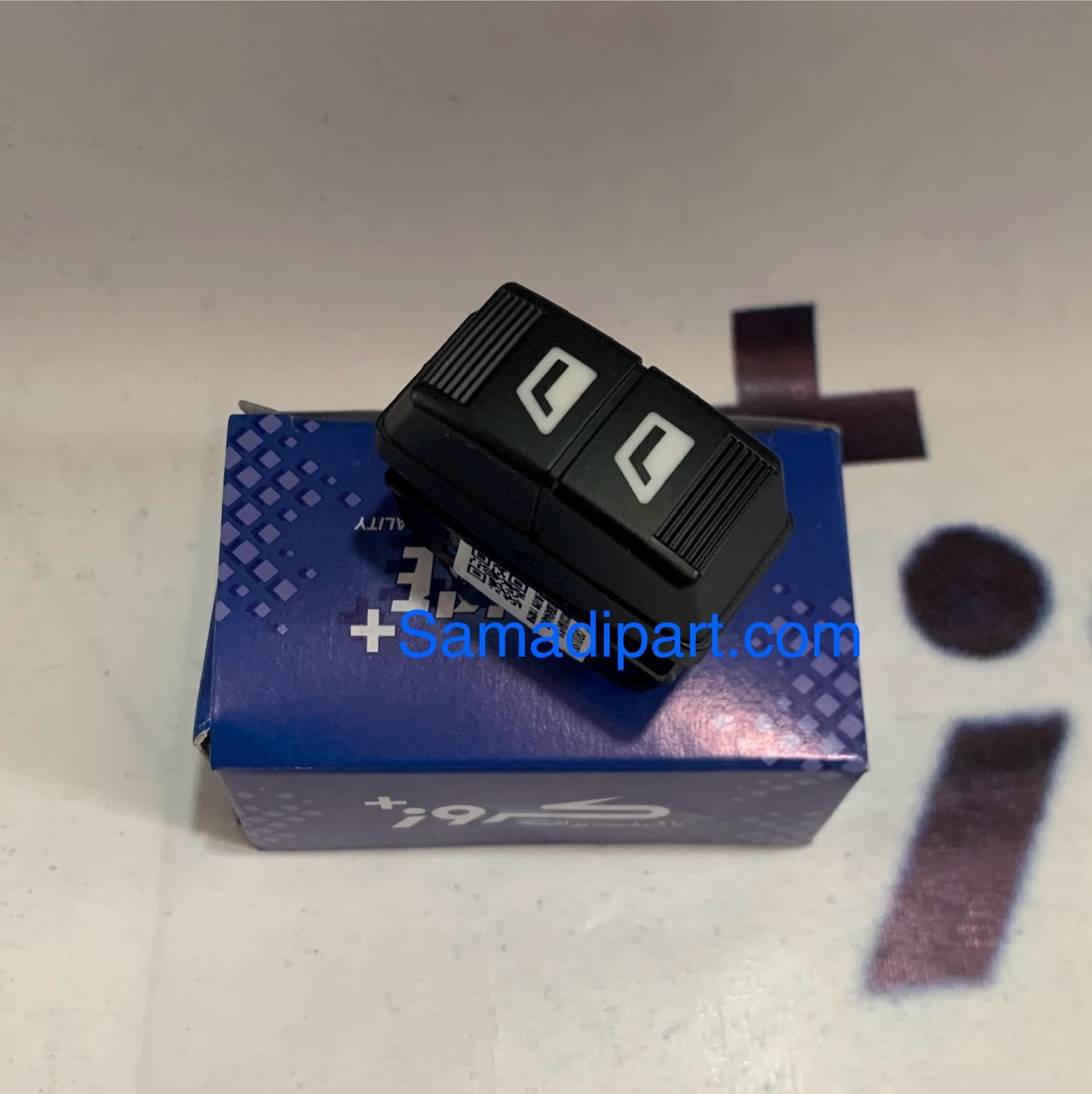 کلید شیشه بالابر برقی عقب چپ و راست ECO MAX سمند کروز (CR33076501)