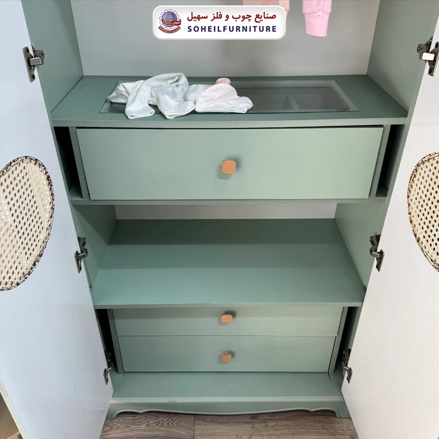 کمد دودرب گلد — تصویر ۴