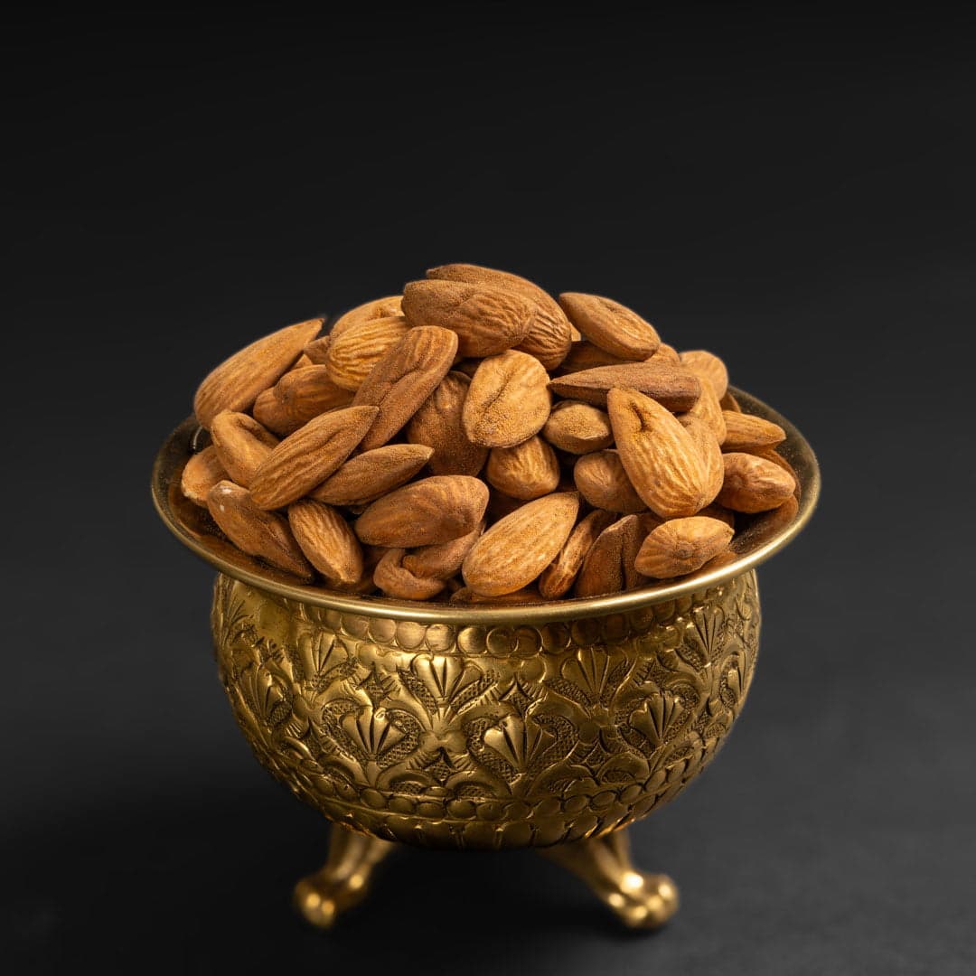 مغز بادام خام آذربایجان یاماقا