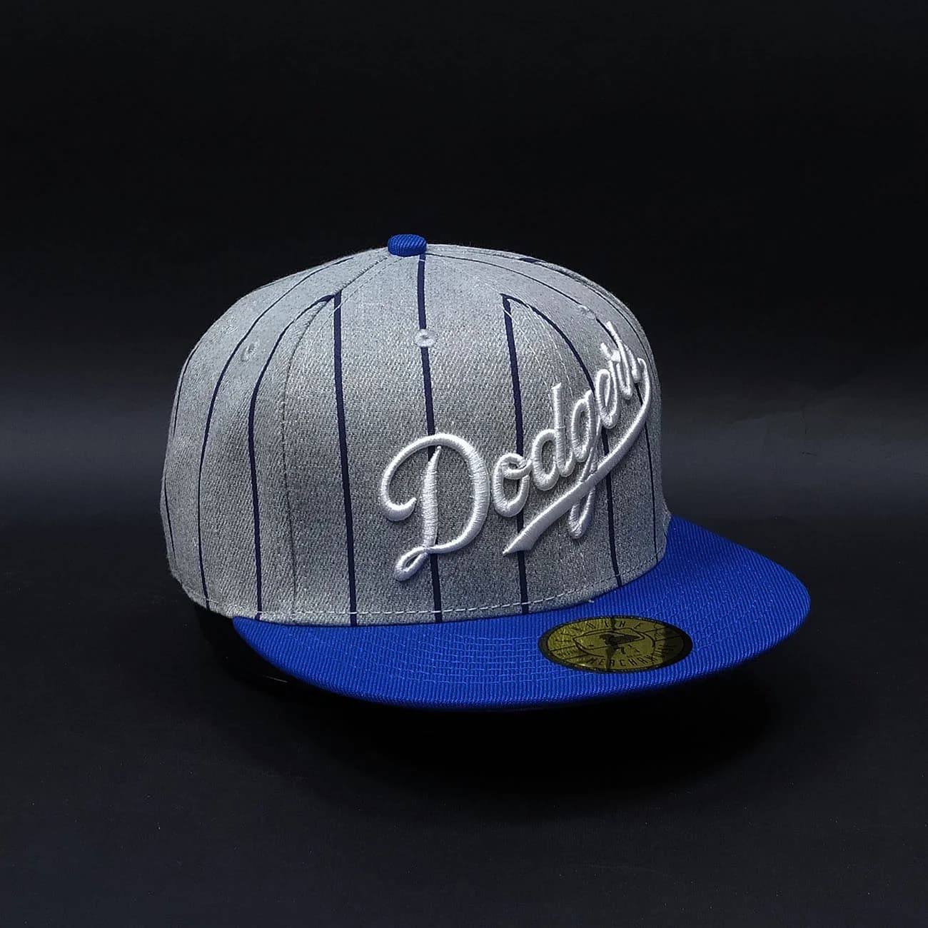 کلاه کپ پشت فیت کتان DODGERS دو رنگ راهراه | کپ بیسبالی الهامگرفته از Los Angeles Dodgers با استایل استریت — تصویر ۲
