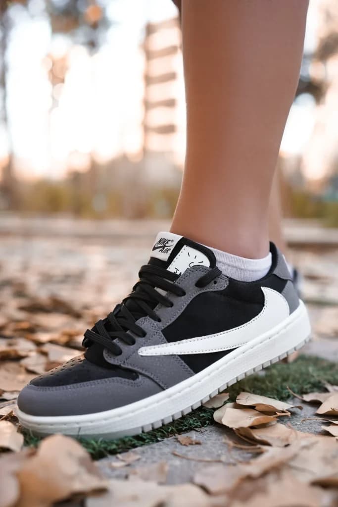 کتونی نایک تراویس اسکات گری اسموک | Nike Travis Scott Grey Smoke — تصویر ۵