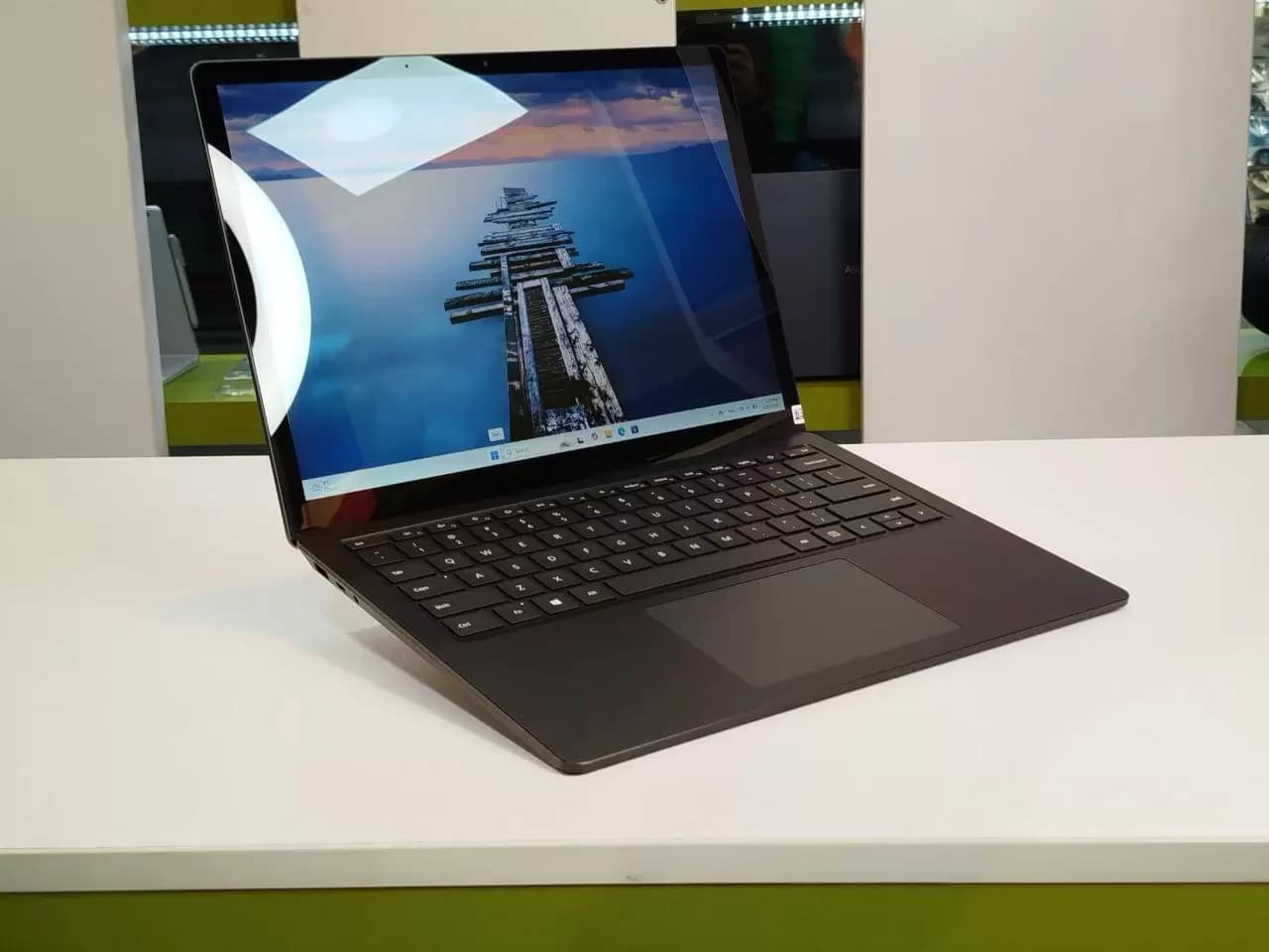 لپ تاپ استوک کارکرده 13.3 اینچی Microsoft Surface Laptop 3-13 — تصویر ۶