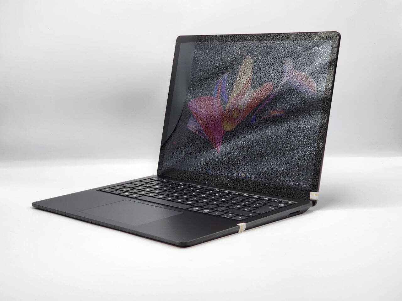 لپتاپ استوک کارکرده 13.3 اینچی Microsoft Surface Laptop 4 | i7-1165G7 | 16G | 256G | Intel Iris Xe | 2K Touch — تصویر ۳