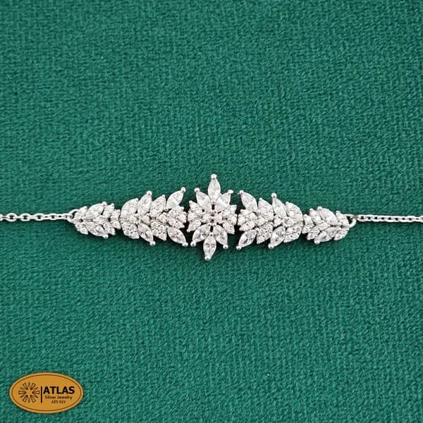 سرویس نقره زنانه میکرو با نگین های برلیان 19.5 گرمی نقره اصل 925 — تصویر ۳