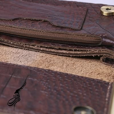 کیف دستی چرم گاوی طرح کروکدیل مدل آوید — تصویر ۵