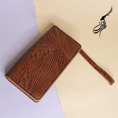 کیف پول چرم طبیعی جادار مدل آوید طرح کروکدیل — تصویر ۳