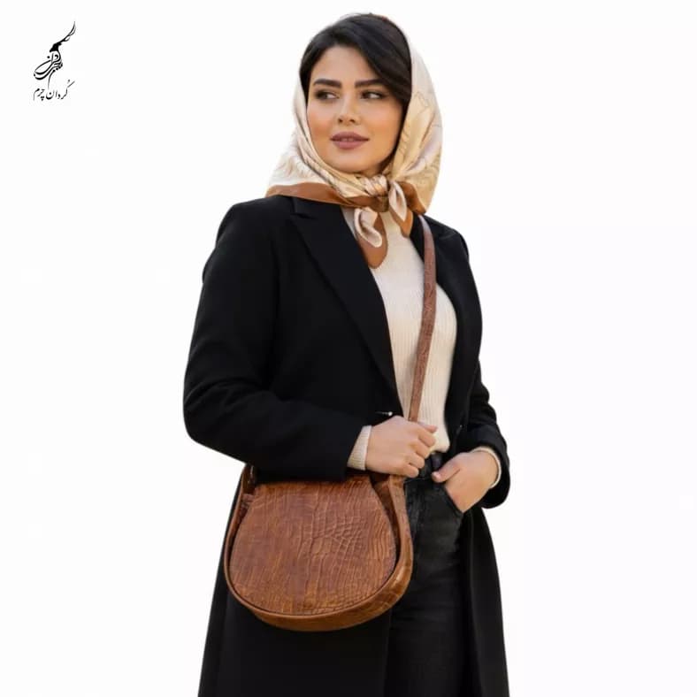 کیف دوشی زنانه چرم کروکدیل مدل سارین