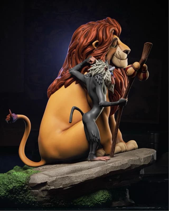 🦁 فیگور دیوراما موفاسا و رافیکی شیر شاه (Mufasa & Rafiki – The Lion King) ارتفاع ۳۵ سانتیمتر | جنس PLA+ — تصویر ۲