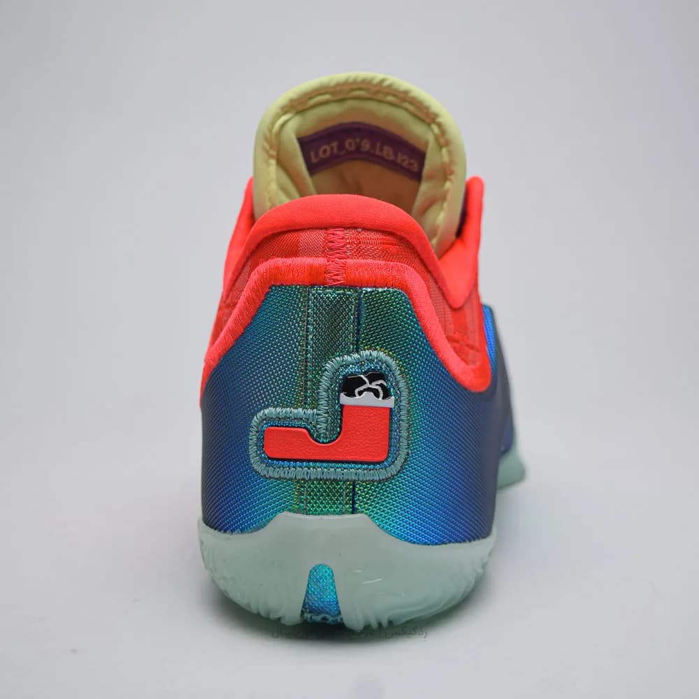 کتونی Nike مدل LeBron 23 Stocking Stuffer – IH1513-600 — تصویر ۵