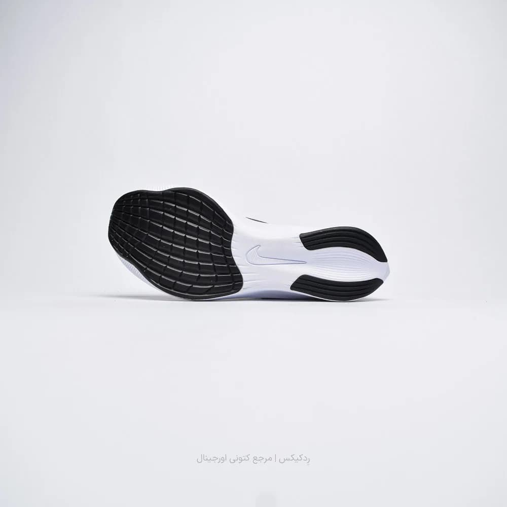 کتونی Nike مدل Zoom Fly 4 – CT2392-001 — تصویر ۳