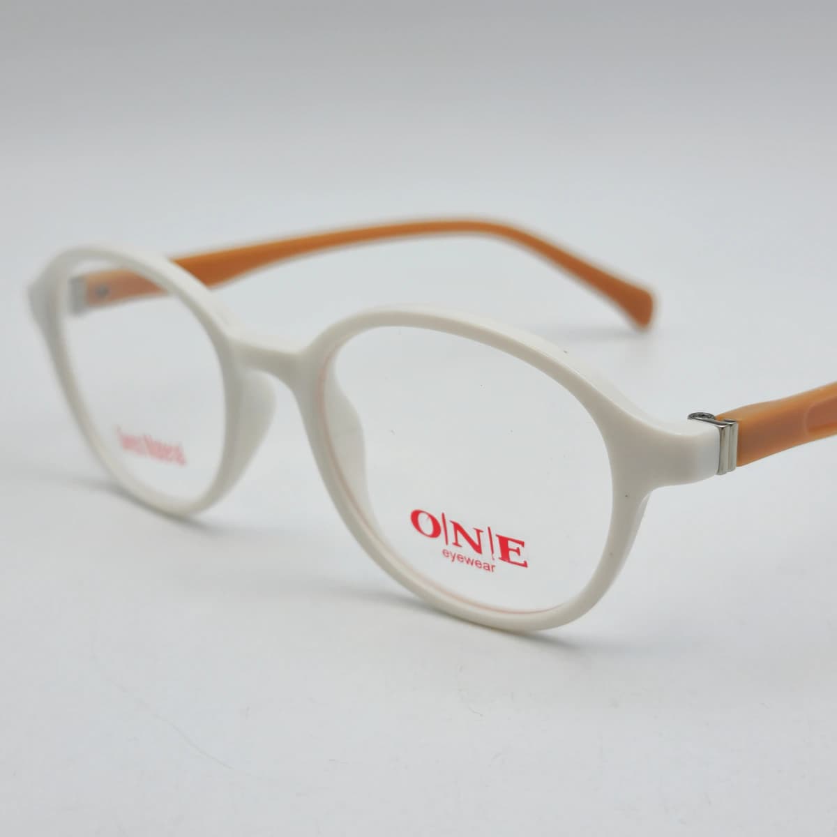 عینک طبی بچگانه وان مدل 109c225 — تصویر ۲