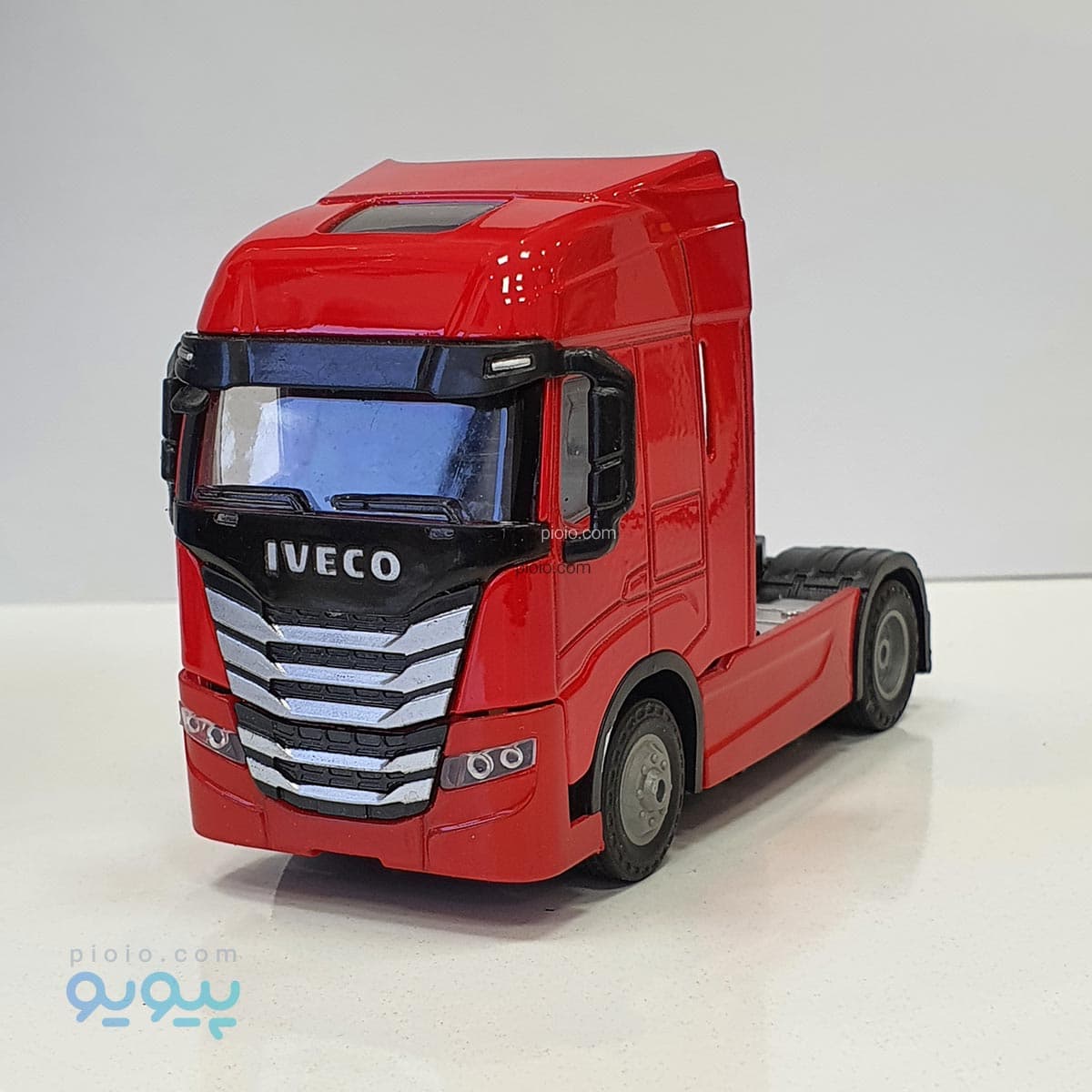 ماکت ماشین سنگین کشنده تریلی ایوکو IVECO تک محور — تصویر ۵