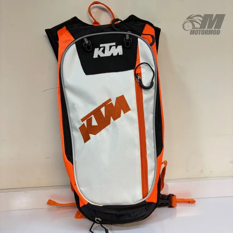 کوله کمل بک دار برند ktm سفید