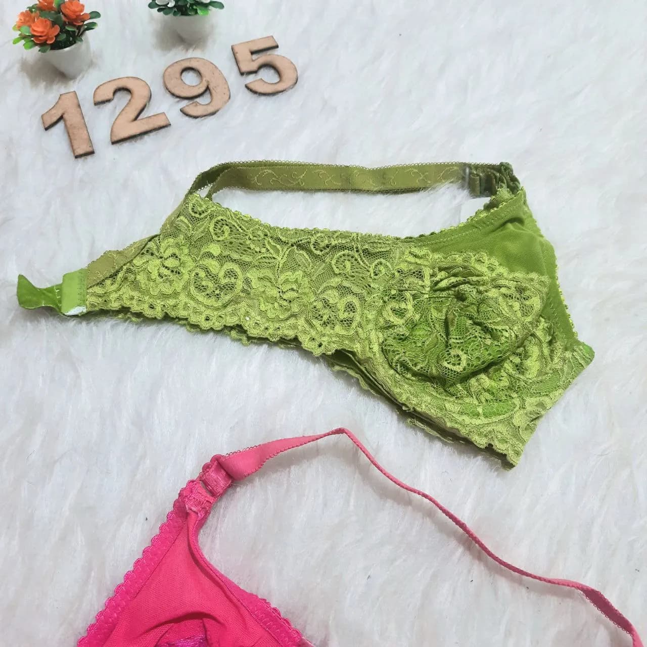 سوتین فانتزی فنردار کد 1259 (بسته 10تایی) — تصویر ۴