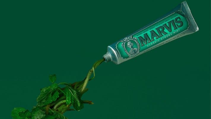 خمیردندان کلاسیک نعنایی مارویس Marvis Classic Strong Mint حجم ۸۵ml اصل ایتالیا — تصویر ۴
