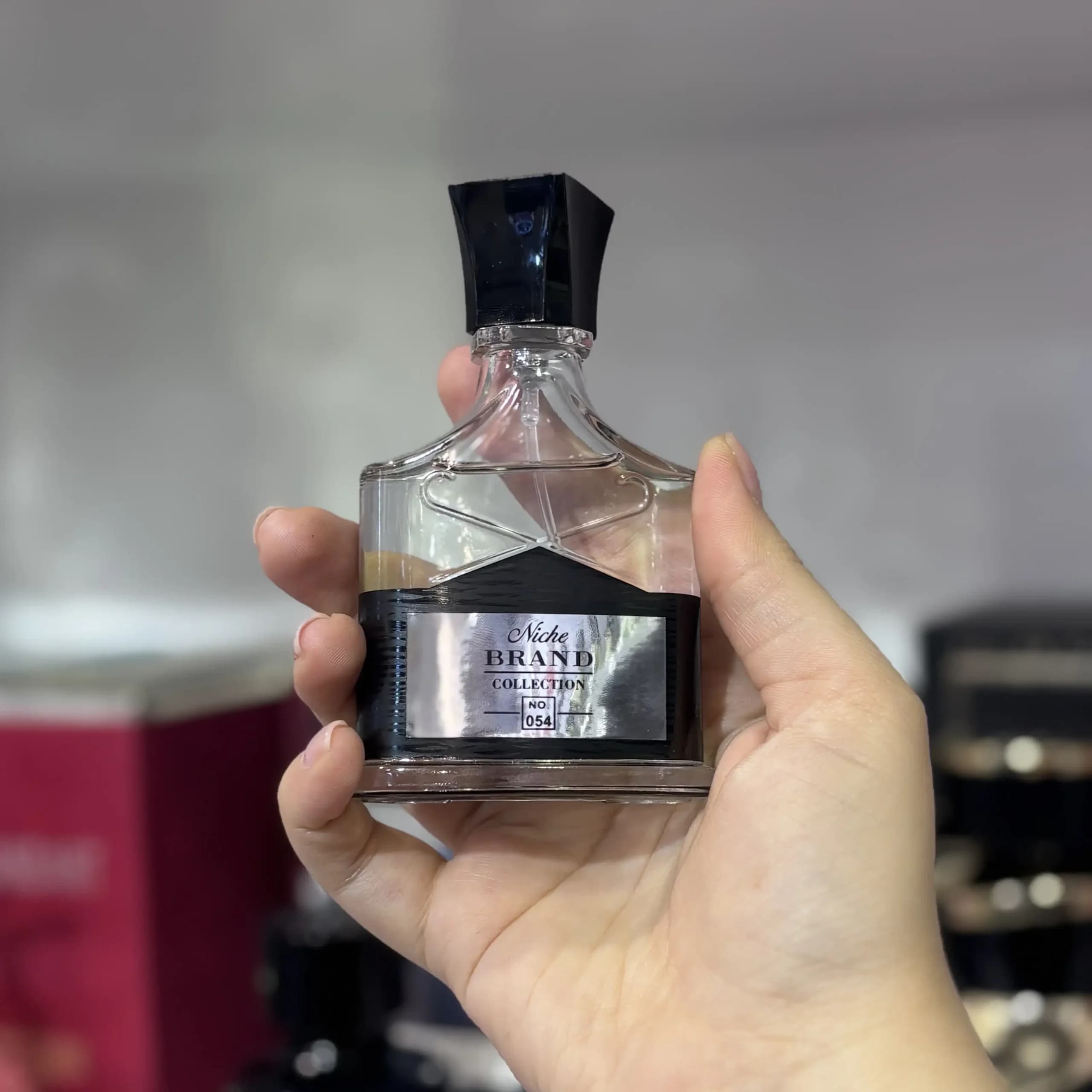 ادکلن مردانه کرید اونتوس 25 میل – Creed Aventus – کد 54 برند کالکشن