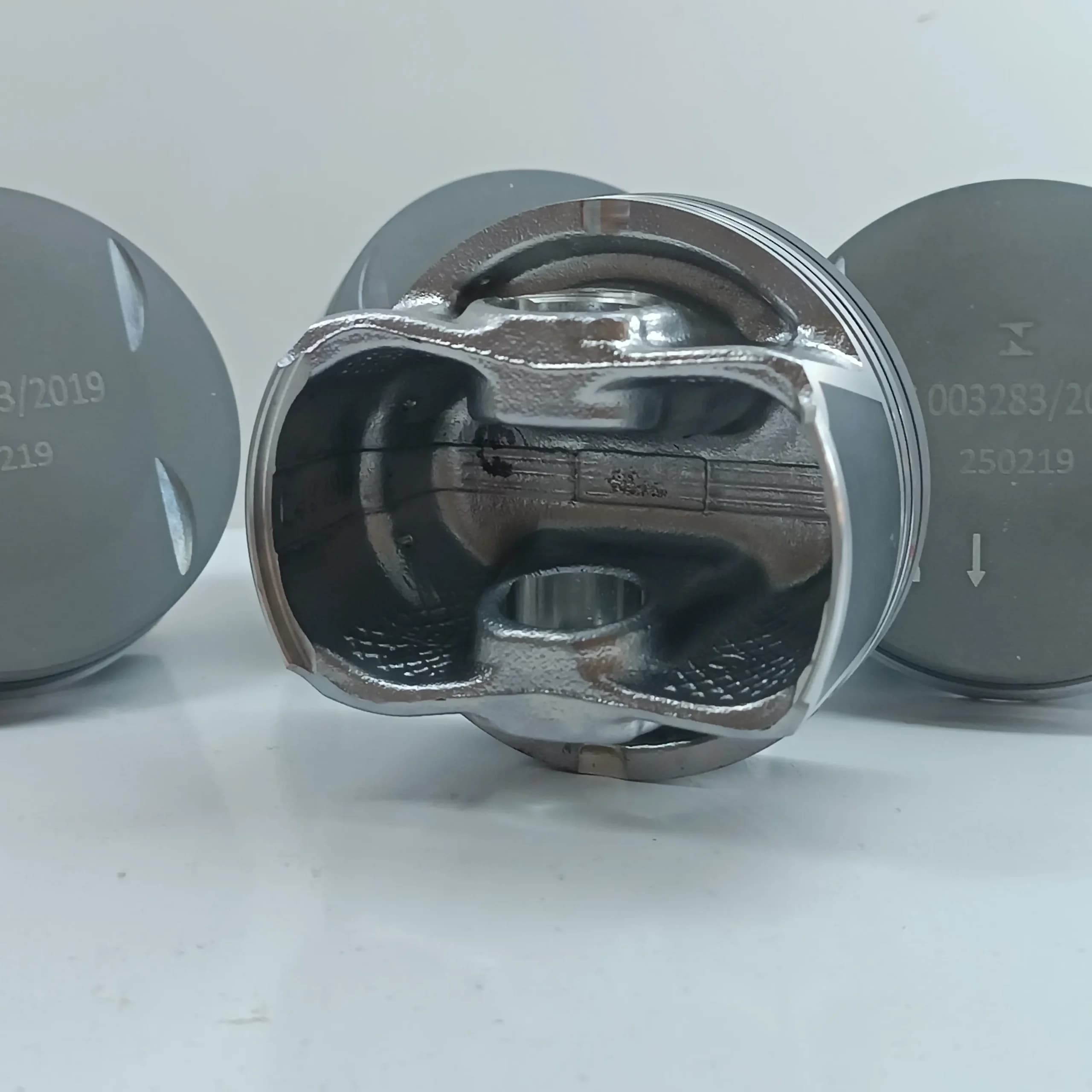 دست کامل پیستون ام وی ام 550 سایز 0.25 با کد فنی : 484H1004020 — تصویر ۵